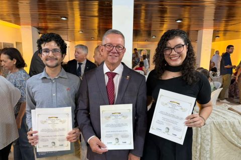 Trabalhos da UPE vencem o Prêmio Diva Montenegro da AMPE